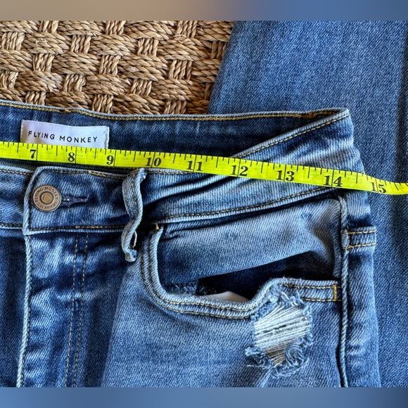 Flying Monkey denim straight leg raw hem  Jeans Sz 29 - Picture 10 of 12